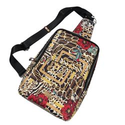 Men’s “Exotic Style” Sling bag.