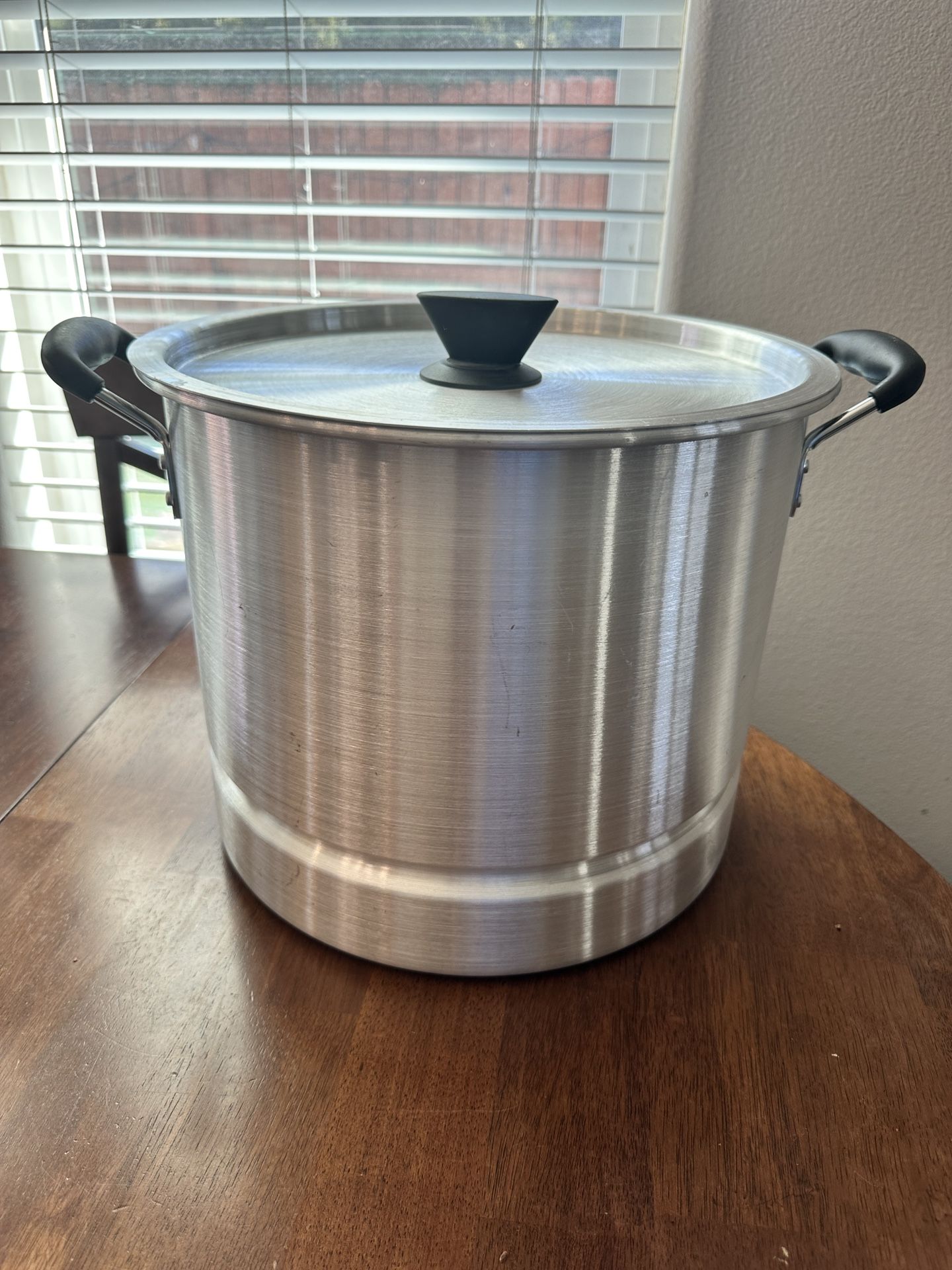 Tamale Pot