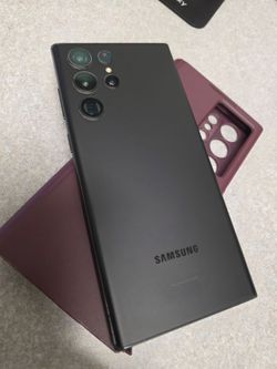 Samsung Galaxy S22 Ultra 5G, US version, 256GB, Black - unlocked