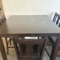 Dining table 