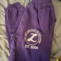 Laced joggers 