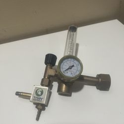 Titan Controls Regulator