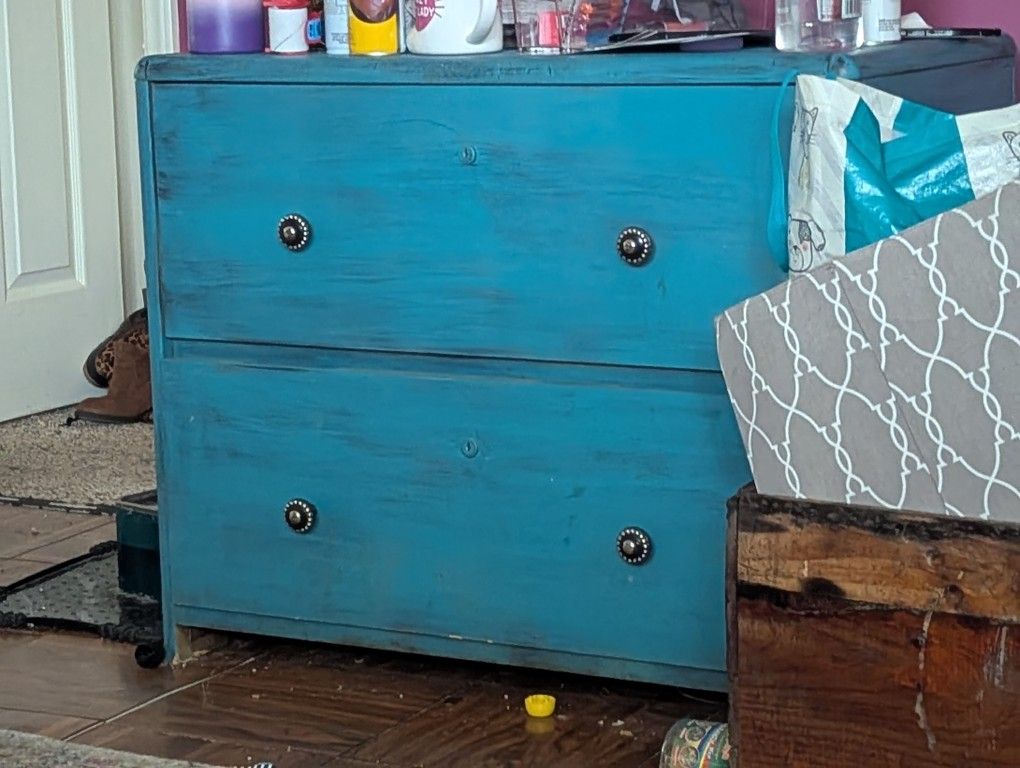 Teal Filing Cabinet/Dresser Make Offer Must Go!!!