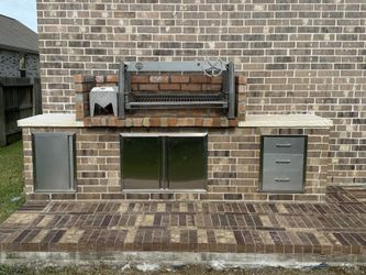 Brick Outdoor Kitchens 