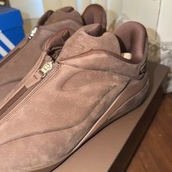 11 US Converse SHAI 001 Lux Truffle