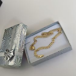 Bracelet 10k 9” Solid