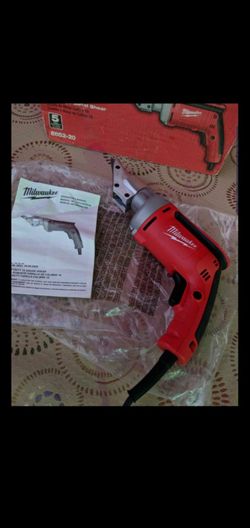 Milwaukee
6.8 Amp 18-Gauge Shear