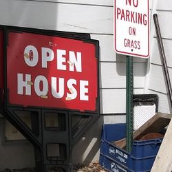 No Parking Grass $15 EVERSON WASHINGTON 98247