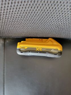 Dewalt 4ah powerstack battery