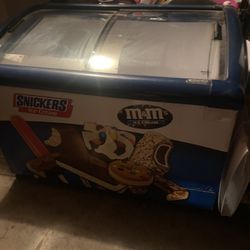 Commercial Ice Cream Freezer