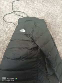 Female North Face Black Puffer Jacket