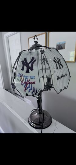 Tiffany Style NY Yankee Lamp
