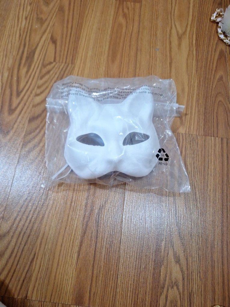 2 White Cat Masks