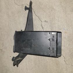 E46 BMW 325i Intake Air Channel