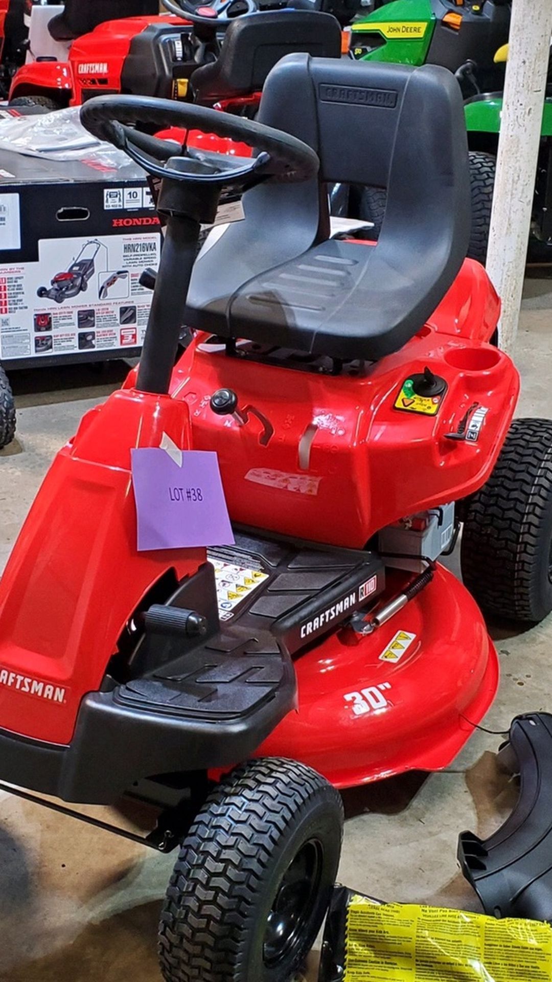 Brand New Craftsman R110 Riding Lawnmower . New Never Used