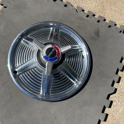 Mustang Ford Hubcap