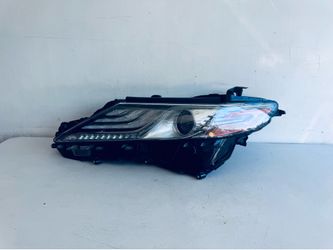 2018-2024 TOYOTA CAMRY LEFT DRIVER SIDE TRIPLE BAR LED HEADLIGHT OEM (515)