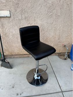 Barstool