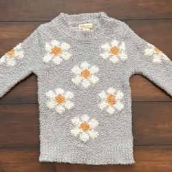 Little Girls Clothes Emma & Elsa Fuzzy Grey Sweater With A White And Yellowish-Orange Daisy Pattern size 5T