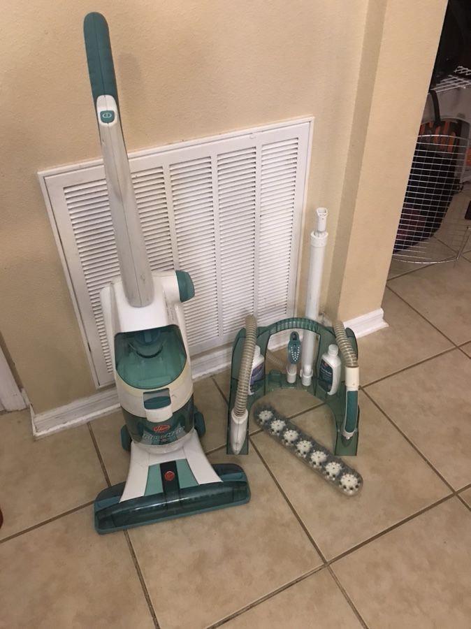 Hoover FloorMate Spinscrub 800 Wet/Dry Vacuum Cleaner with Tools (H3060)