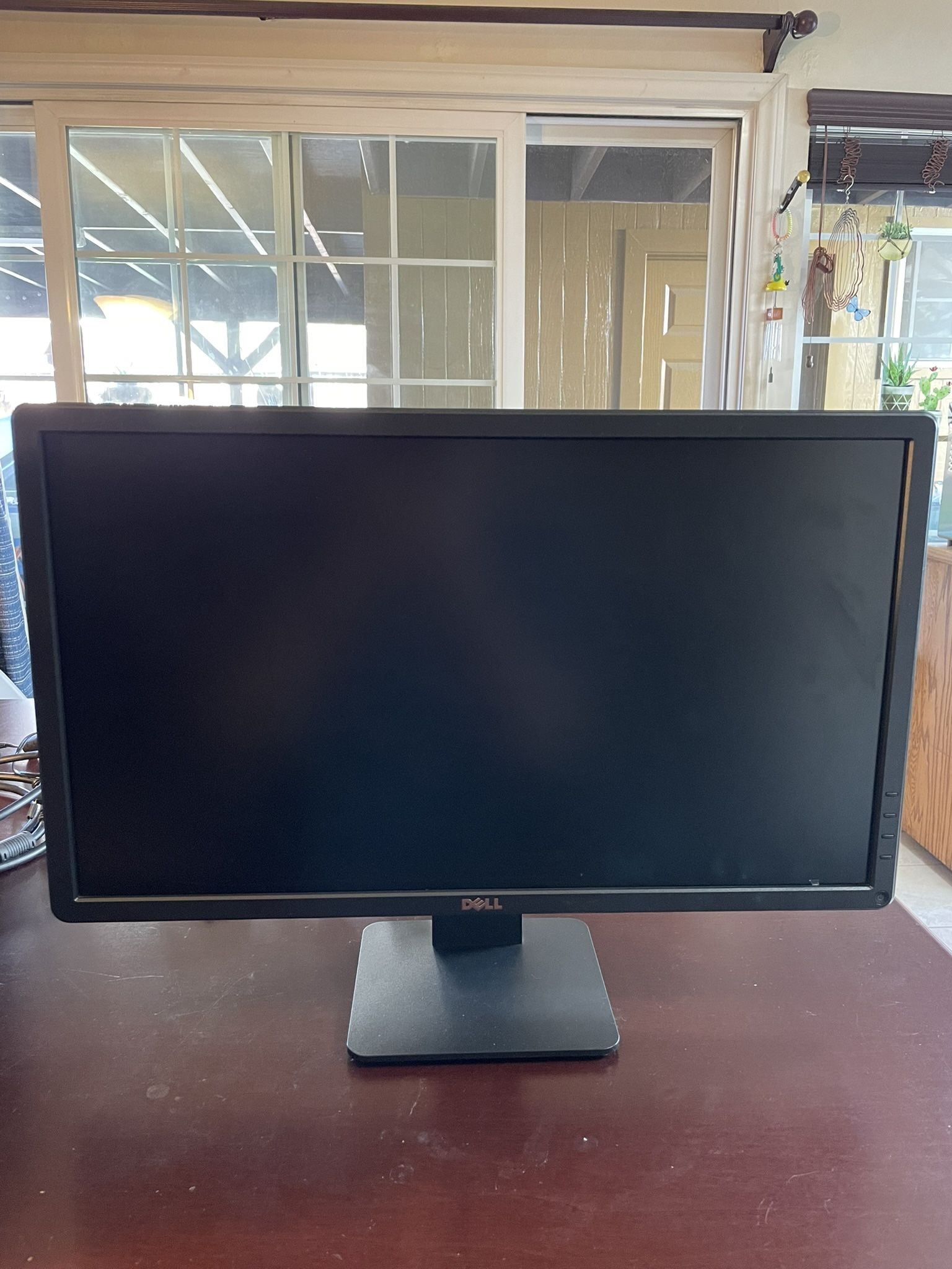 Dell 24” Monitor w/Cables
