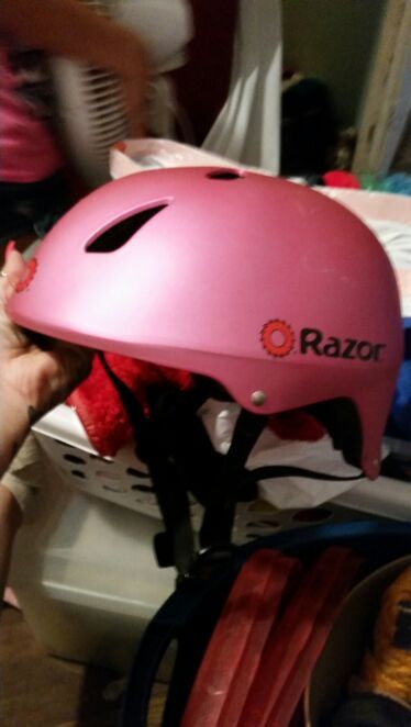Razor helmet