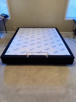 California King Mattress & Adjustable Bed Base