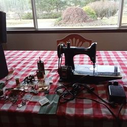 The Singer Manufacturing Co. 1915-47