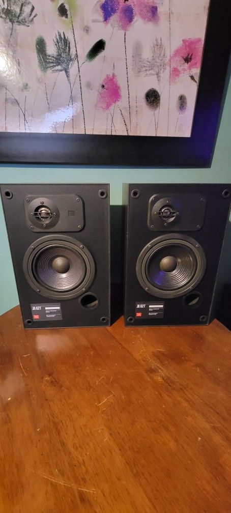 JBL Speakers 62T