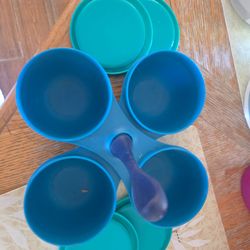 4pc Dip container Tupperware