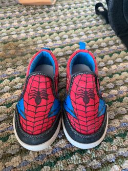 Spiderman stride rite size 7