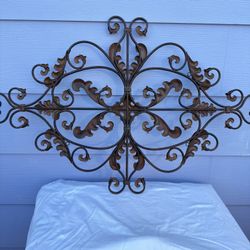 Antique Ornate Iron Swirling Metal Scroll Wall Grille Sculpture Plaque Decor