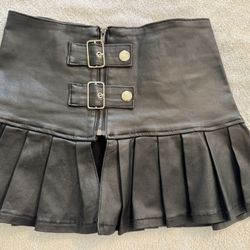 edikted Black Faux Leather Mini Skirt -XS- (New)