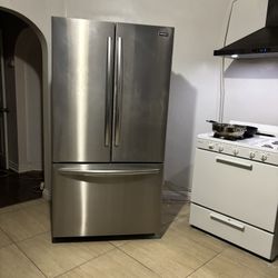 French Doors Bottom Pull Out Freezer