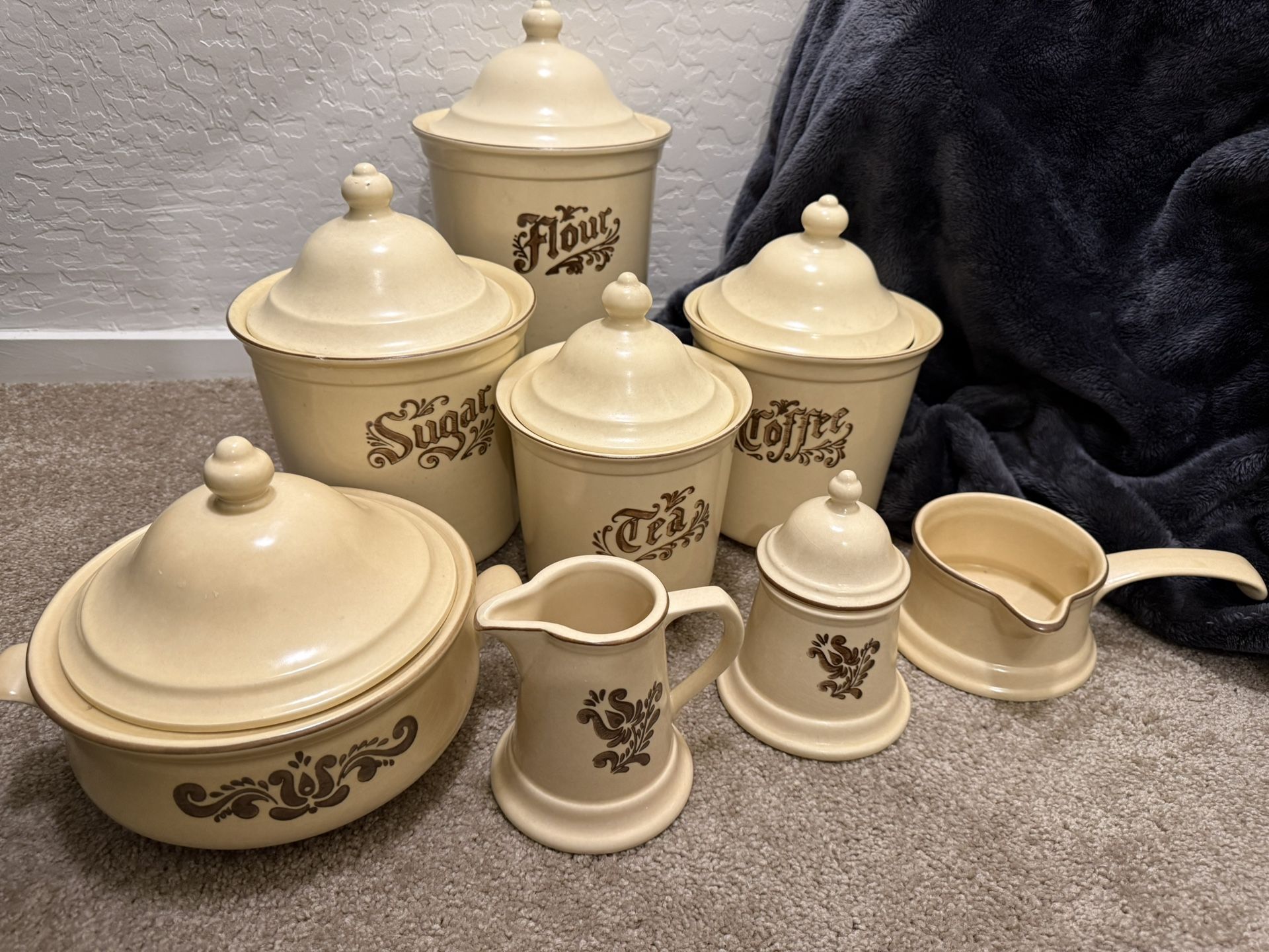 Pfaltzgraff Brown Vintage 1970 Kitchen Canister Set