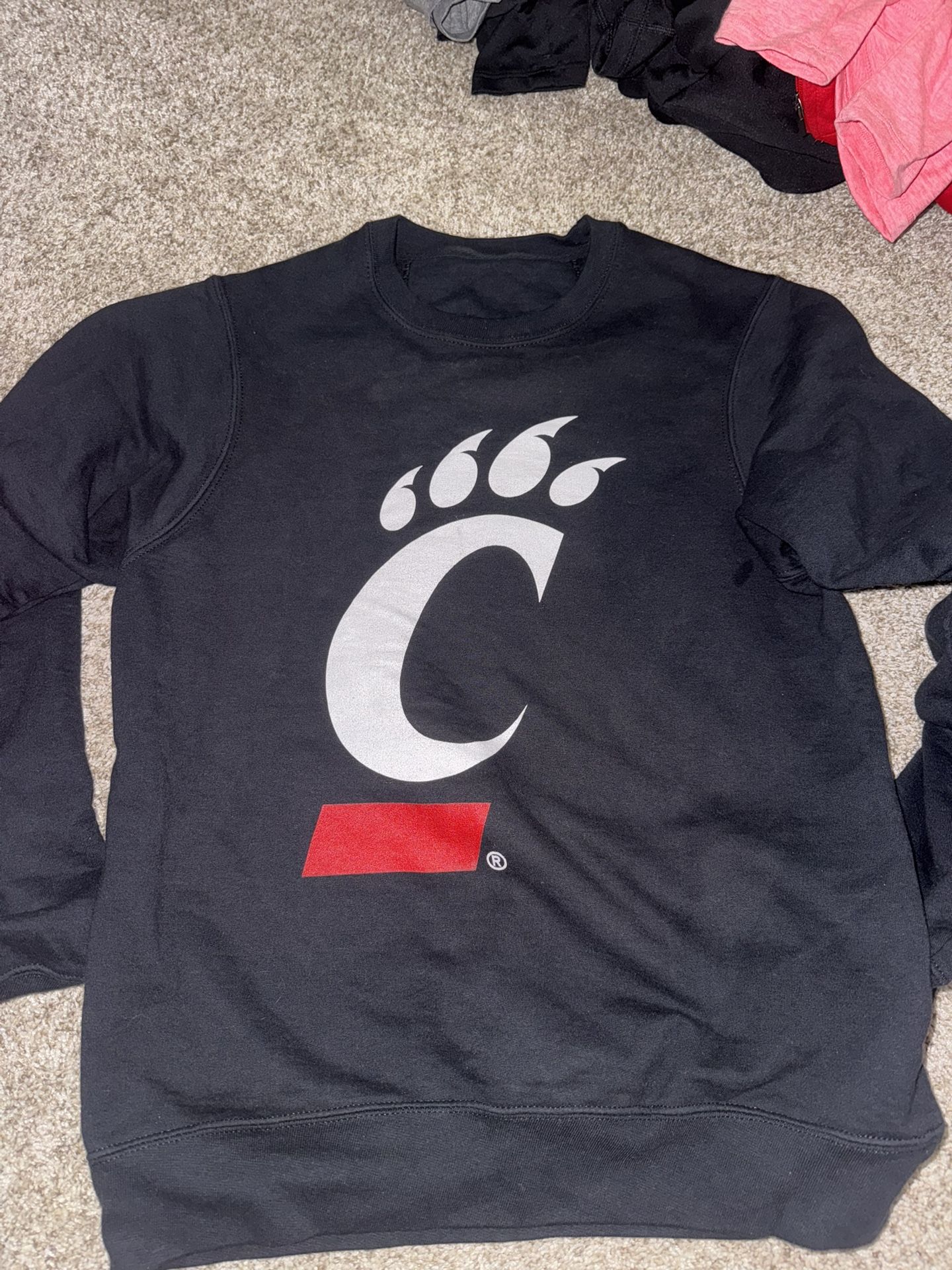 Cincinnati Men’s Crewneck