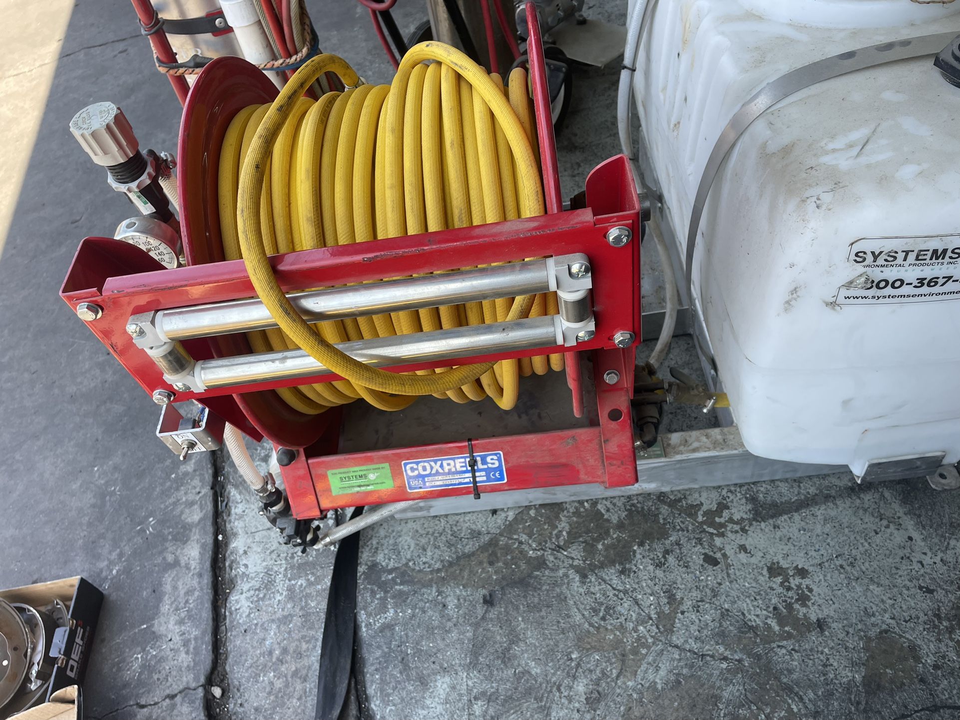 Cox Reels( 1125 4 200 E RCVX) Along Pest Control System And 50 Gal Tank