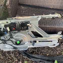 Exprees Van 2004 Door Parts 