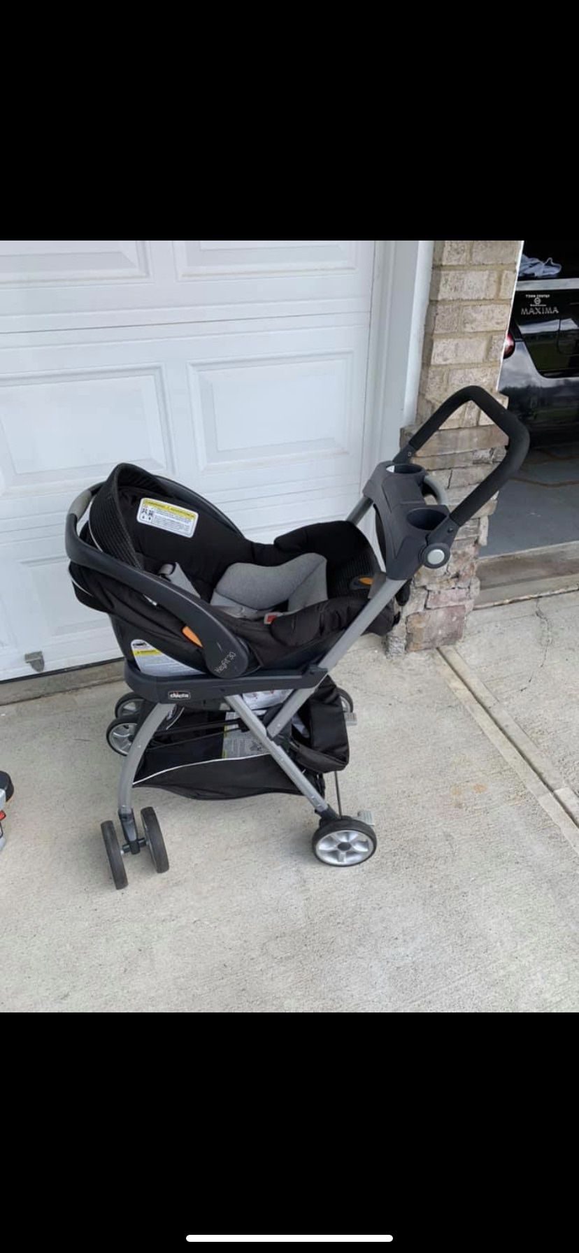 Chicco Keyfit 30 stroller, carrier and base