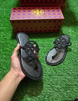 Tory burch