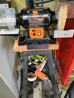 Wen bg 4280 variable speed bench grinder.