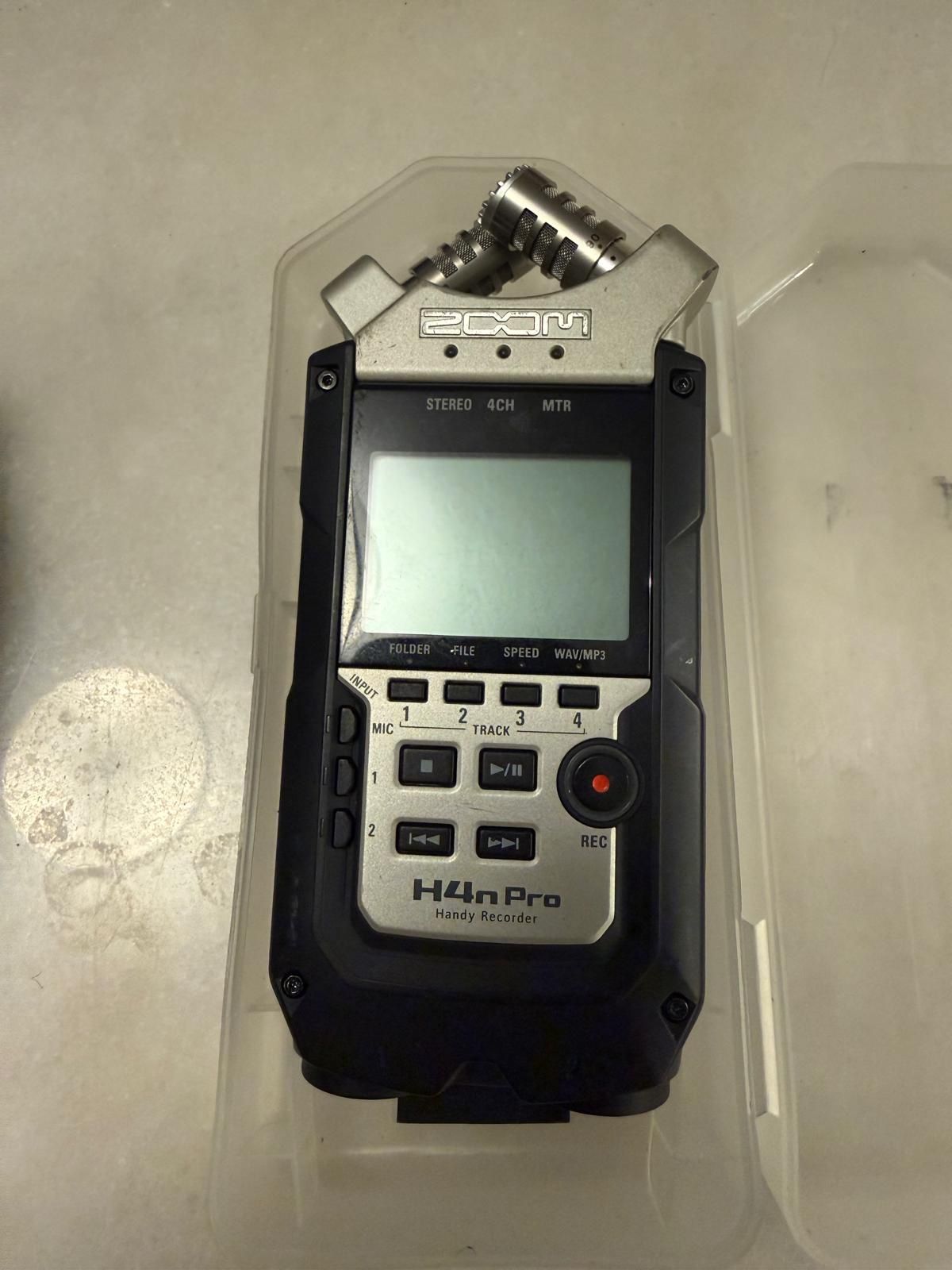 Zoom H4n Pro Portable Field Recorder – XLR Inputs – Great Condition