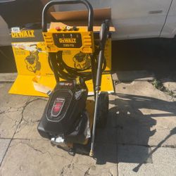 3300 PSI 2.4 GPM Cold Water Gas Pressure Washer with HONDA GCV200 Engine