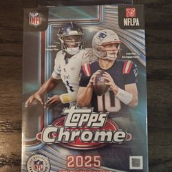2025 Topps Chrome Football - Hanger Box- IN HAND Brand New Sealed