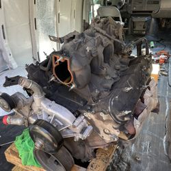 2004 Chevy Express 2500 4.8L Engine