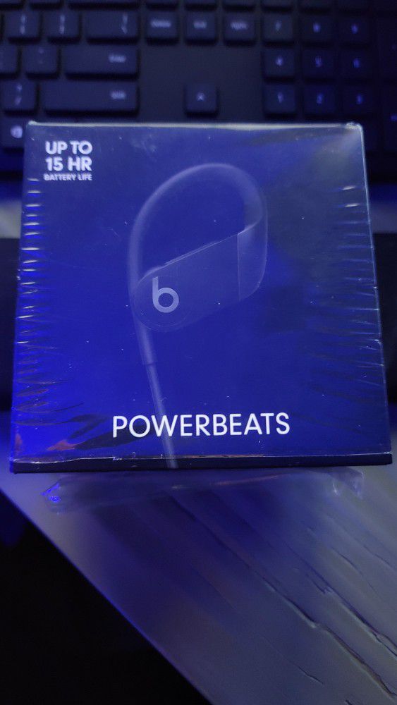 Power Beats Headphones 