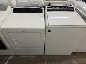 Whirlpool Washer and whirlpool electric dryer