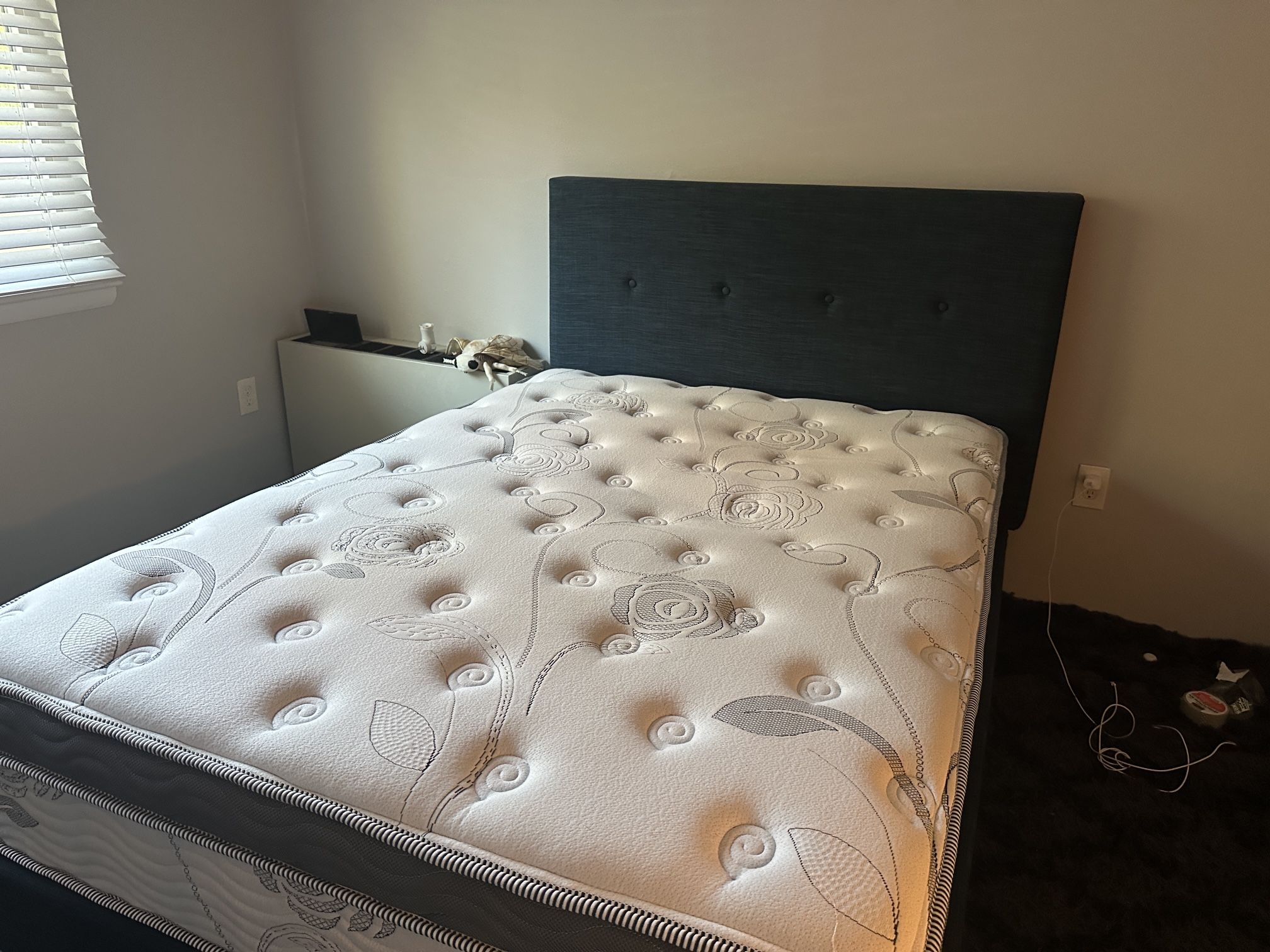FULL Bed Frame With Hybrid Memory Foam Mattress