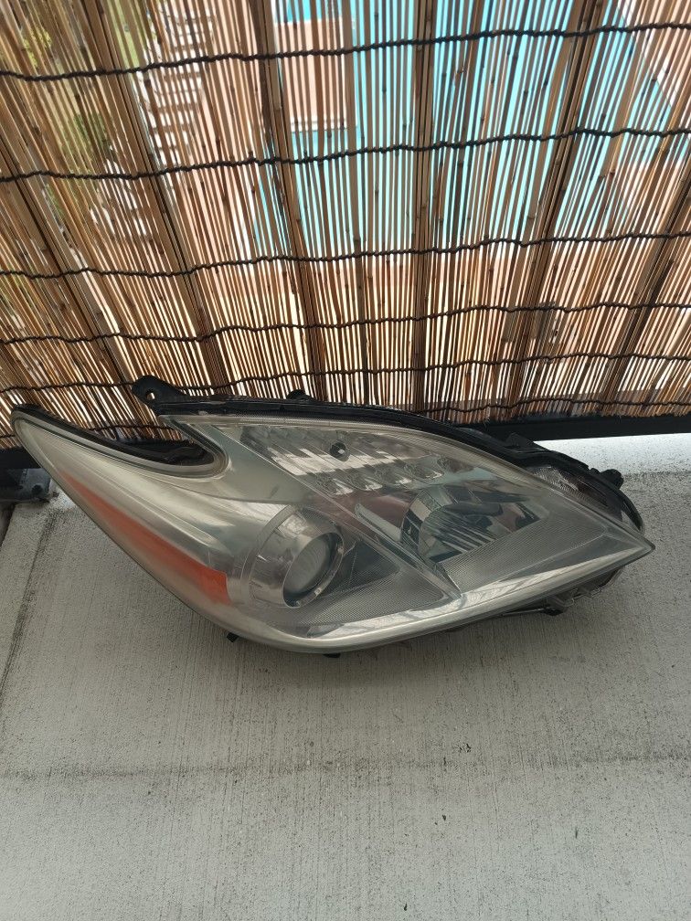 headlight Prius 30