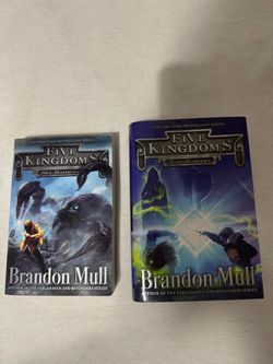Brandon Mull Five Kingdoms Books 1 & 5